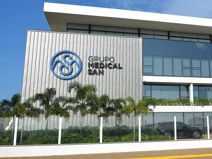 Fachada da fábrica do Grupo Medical San, em Estrela (RS)